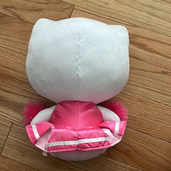 🌺Hello Kitty Plush - Picture 8 of 10